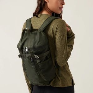 Athleta GAP Excursion Olive Green Backpack